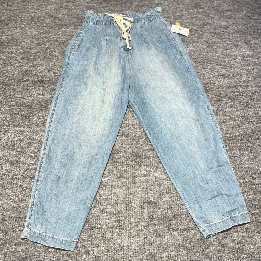 NWT FREE PEOPLE Margate Pleated Paper Bag Trouser Pant Jean Size medium